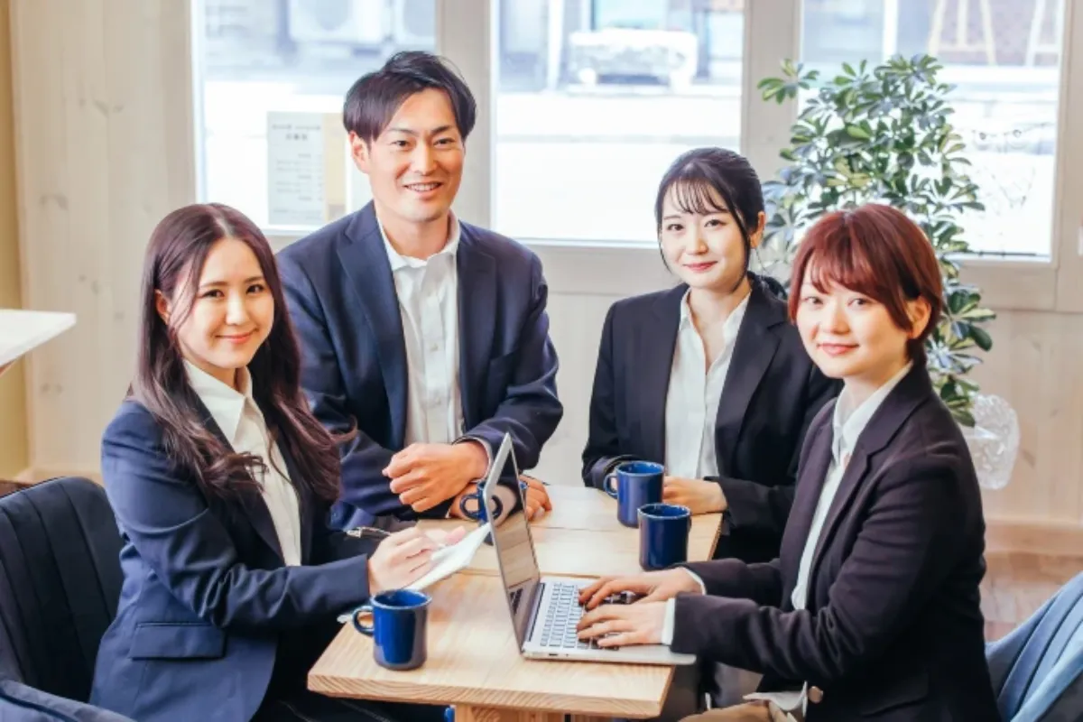 有限会社とは？株式会社との違いや廃止理由・維持メリット・低コストで会社設立する方法を解説