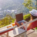 ノマドワーカーとは？テレワークとの違いは？