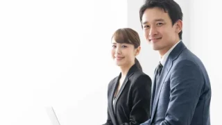 サラリーマンとは？定義や語源、ビジネスマンとの違いや副業・独立のメリットを徹底解説！