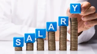 給与収入とは？給与所得や手取りとの違い、適用される所得控除について解説！