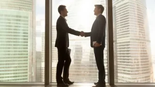 会社の立ち上げメンバーは何人が適切？人数ごとのメリットやメンバーの探し方
